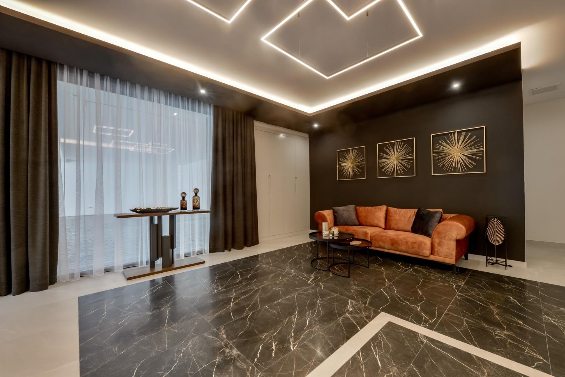 Neue Gebäude - Villa -
Finestrat