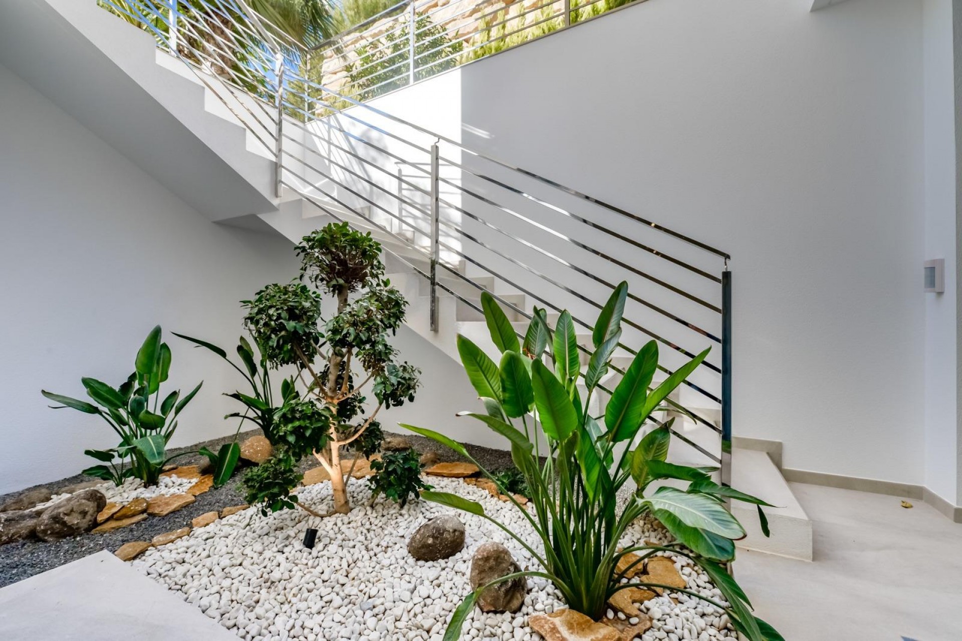 Neue Gebäude - Villa -
Finestrat