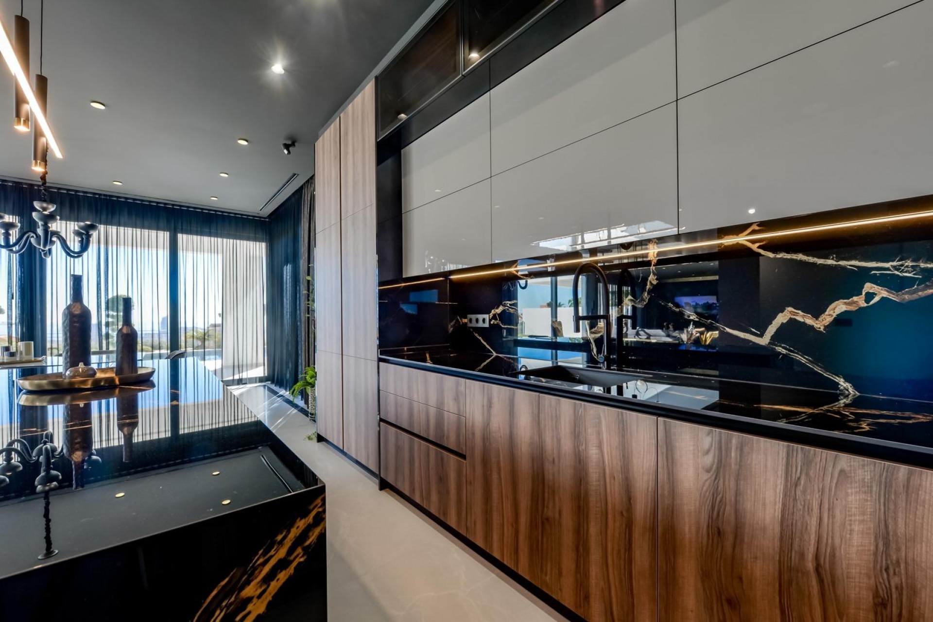 Neue Gebäude - Villa -
Finestrat