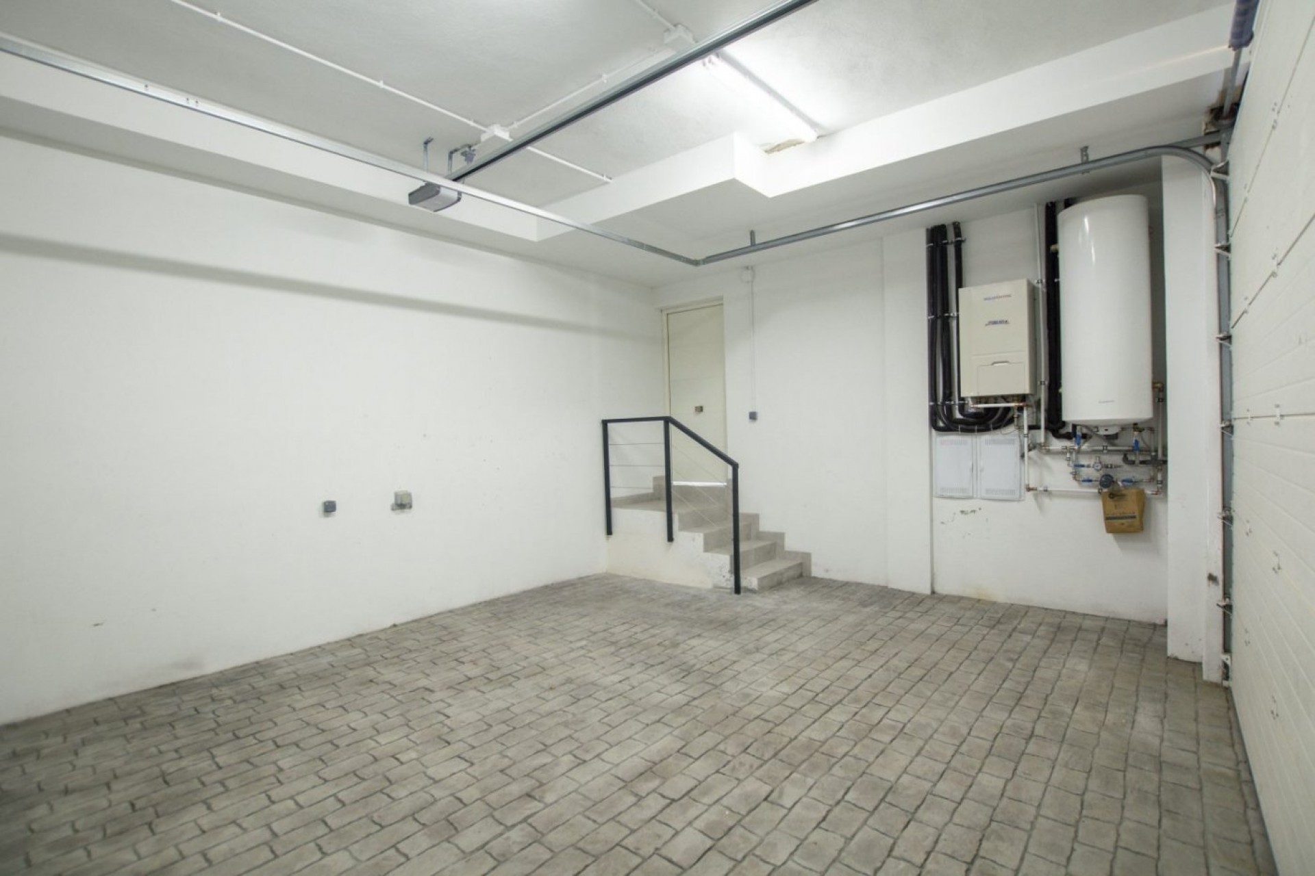 Neue Gebäude - Villa -
Málaga - Limonar