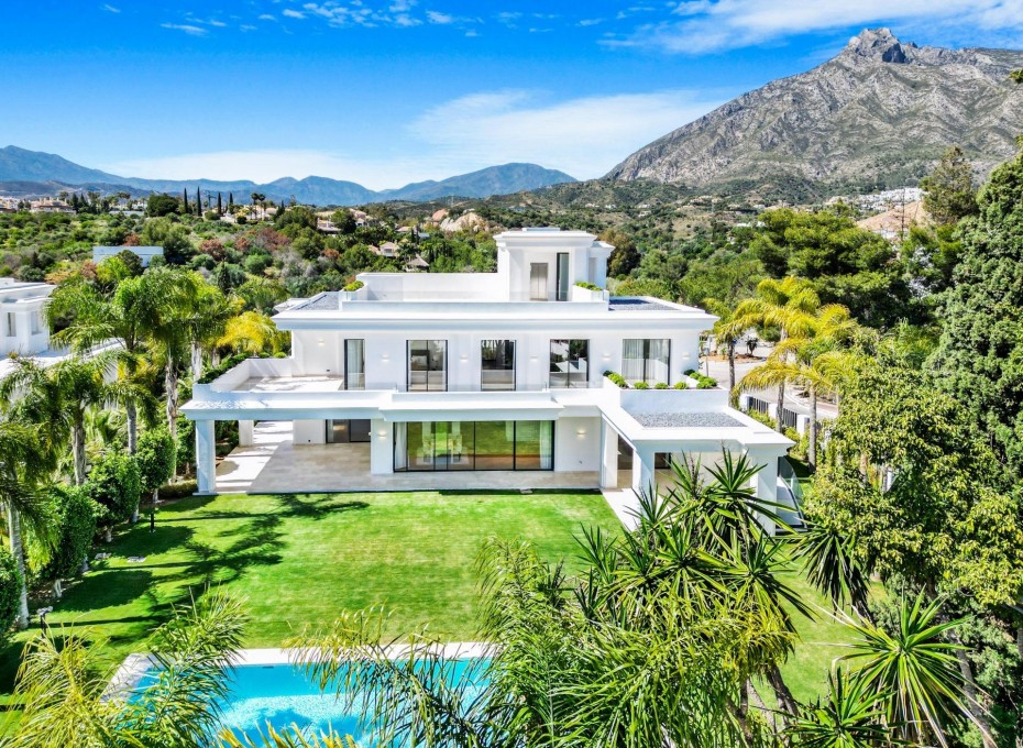 Neue Gebäude - Villa -
Marbella - Lomas De Marbella Club