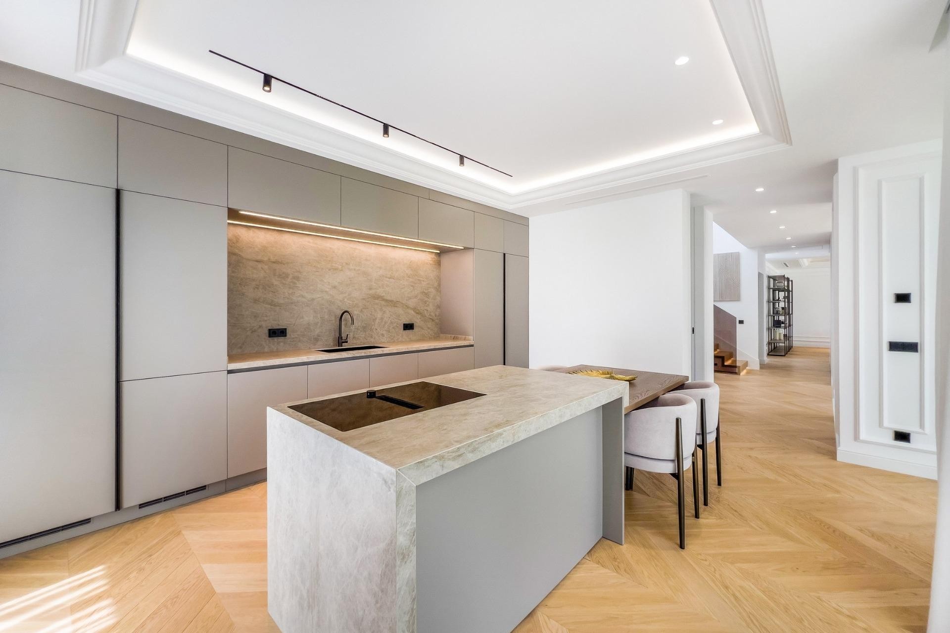 Neue Gebäude - Villa -
Marbella