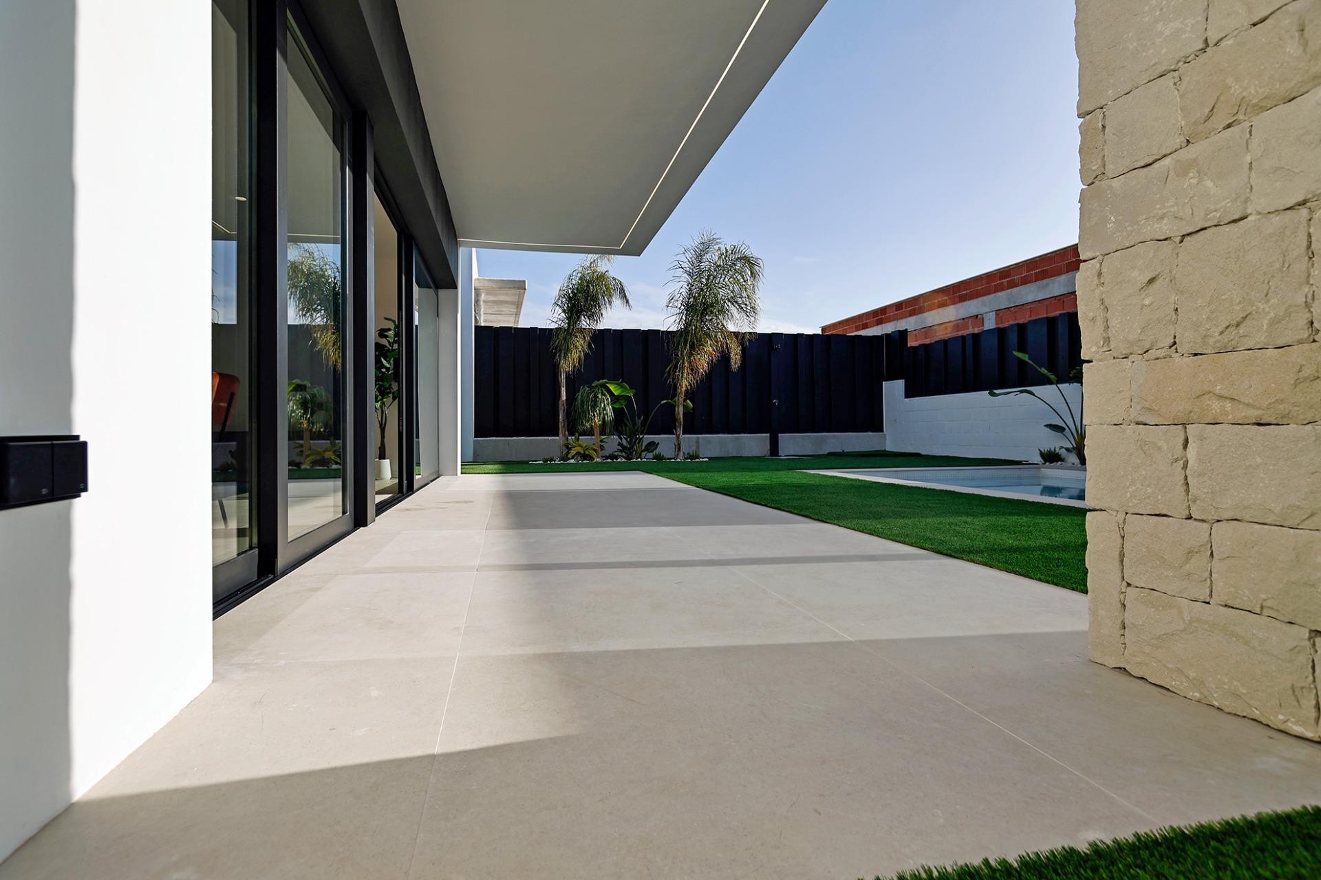 Neue Gebäude - Villa -
Molina De Segura