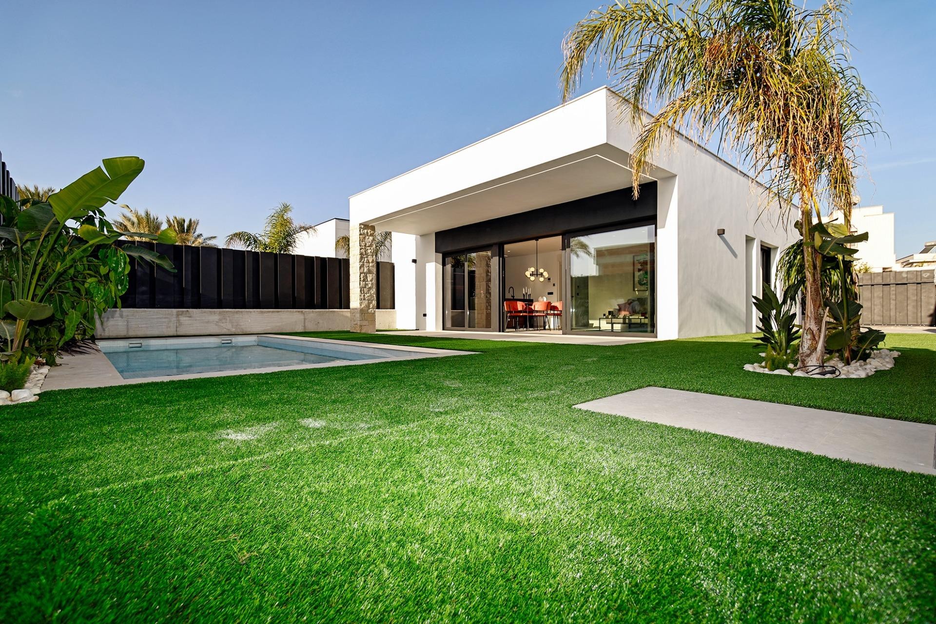 Neue Gebäude - Villa -
Molina De Segura