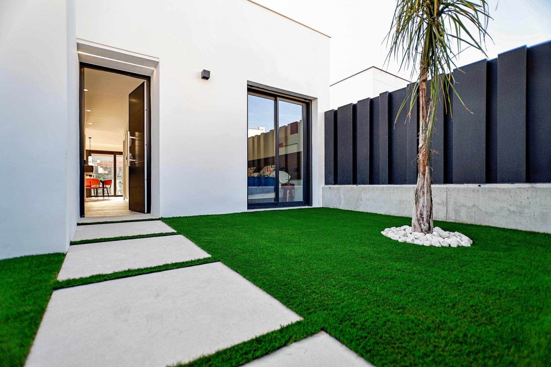 Neue Gebäude - Villa -
Molina De Segura