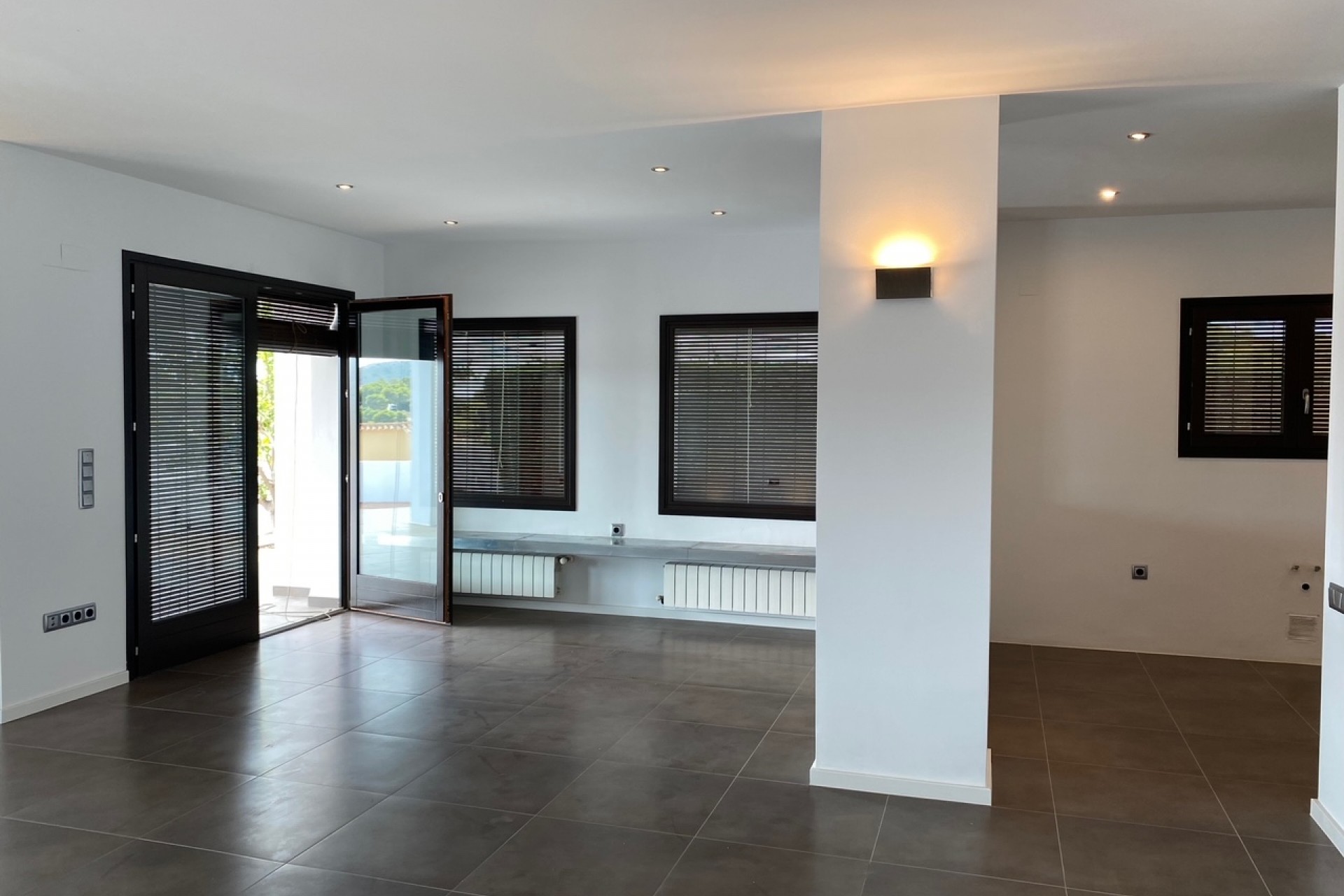 Neue Gebäude - Villa -
Moraira - La sabatera