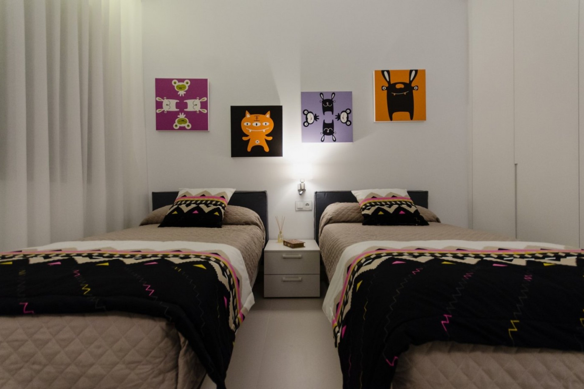 Neue Gebäude - Villa -
Orihuela Costa