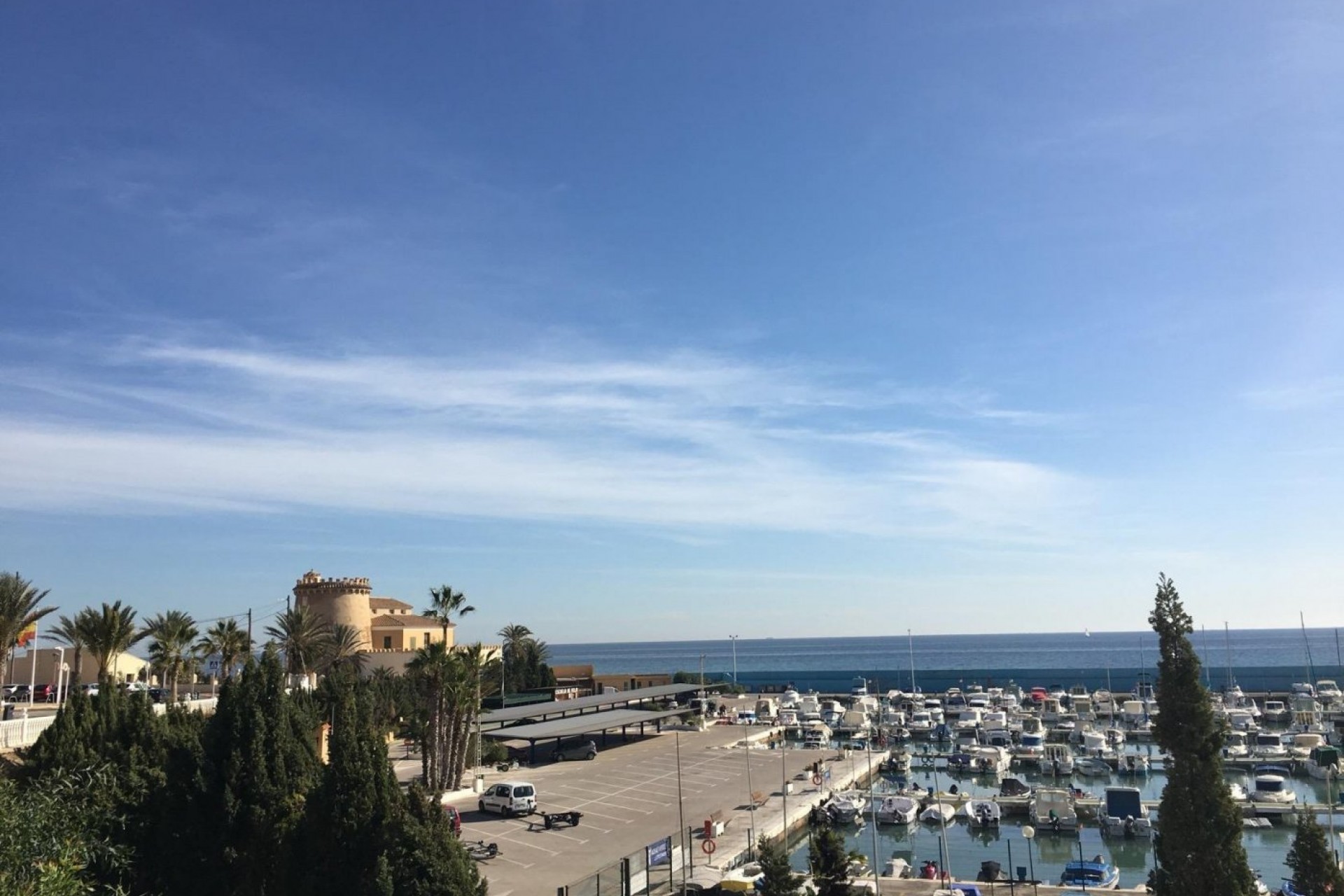 Neue Gebäude - Villa -
Pilar de la Horadada