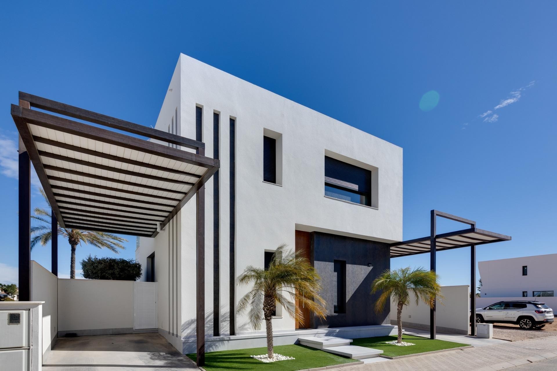 Neue Gebäude - Villa -
Pilar de la Horadada