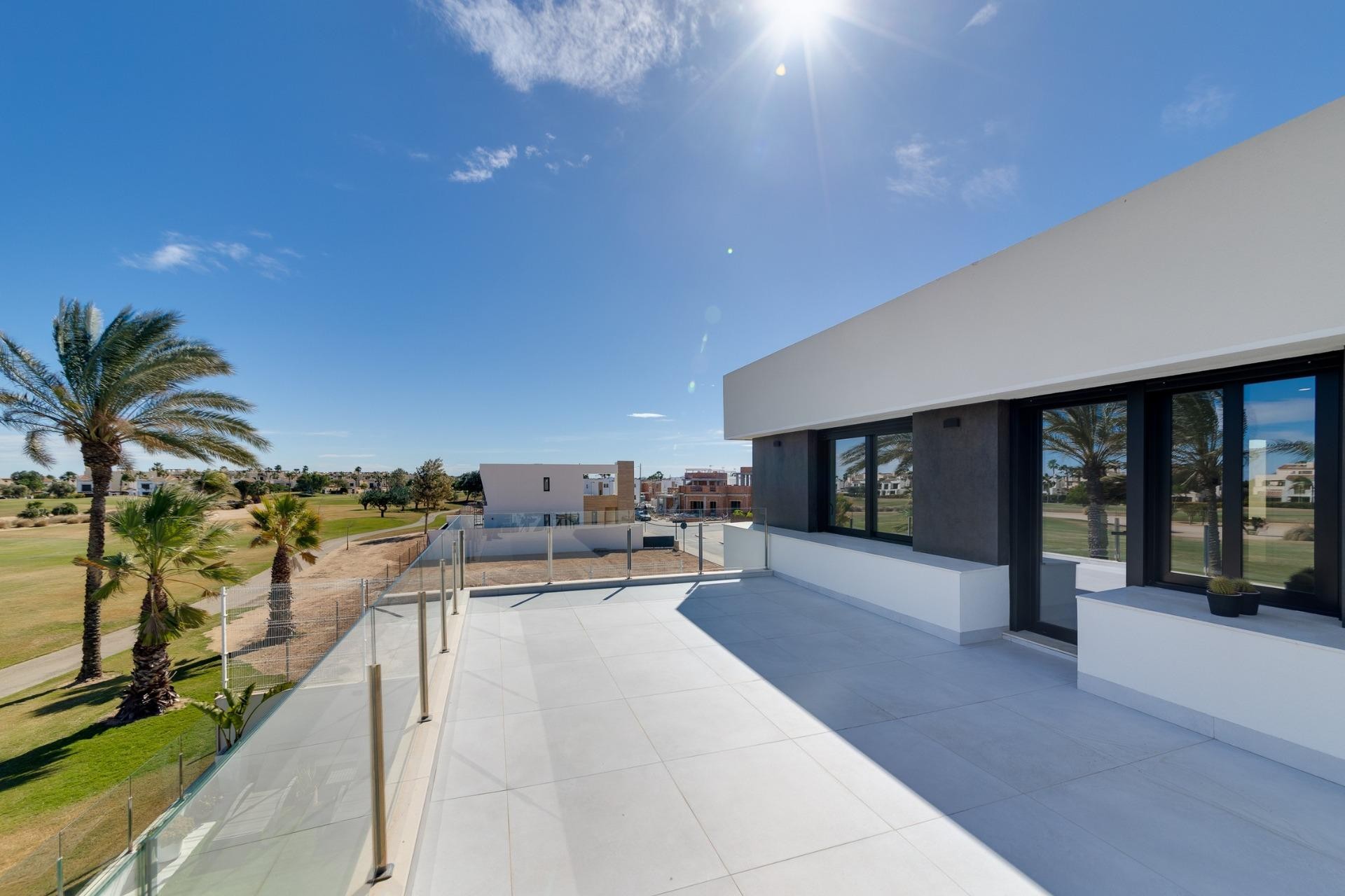 Neue Gebäude - Villa -
Pilar de la Horadada