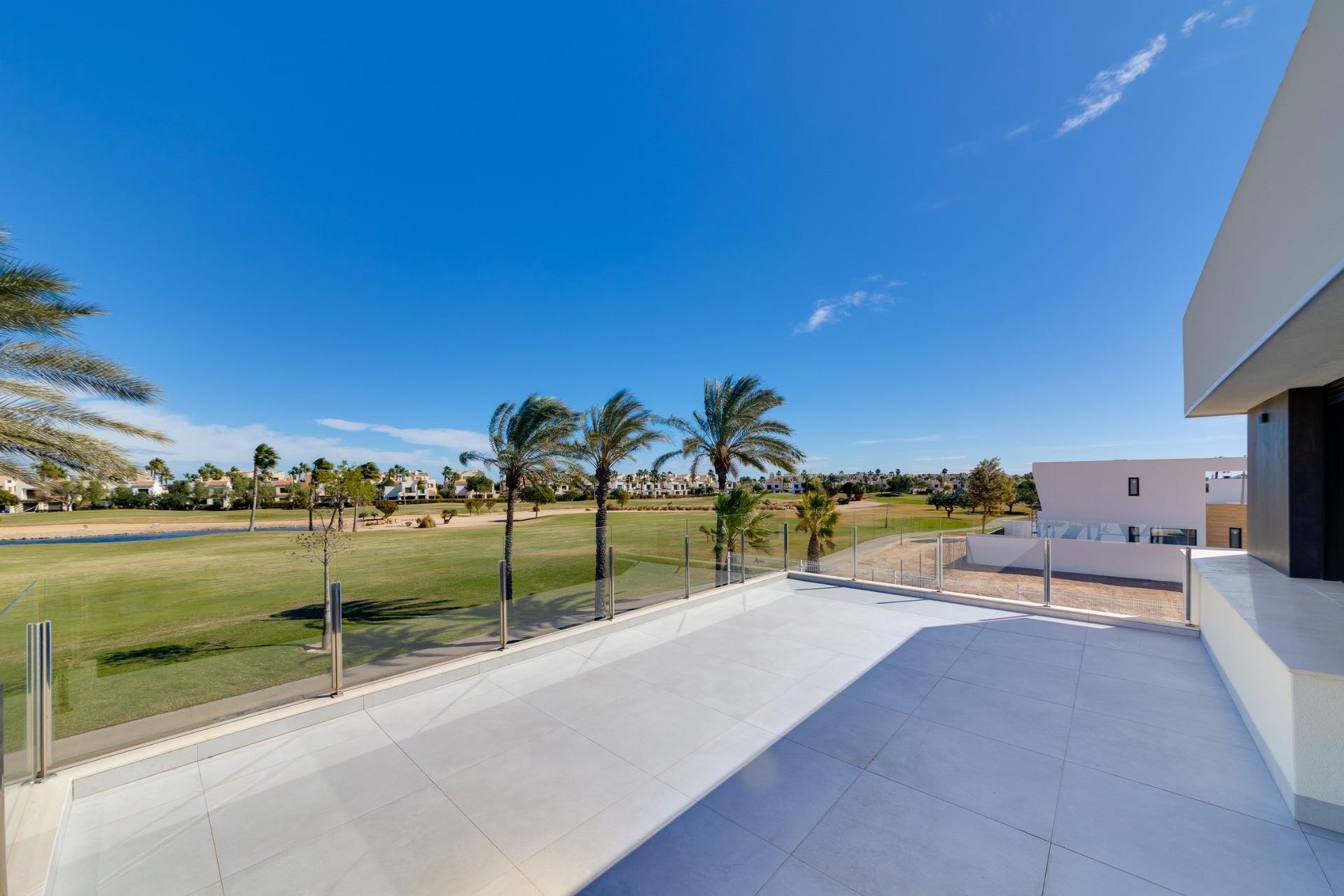 Neue Gebäude - Villa -
Pilar de la Horadada