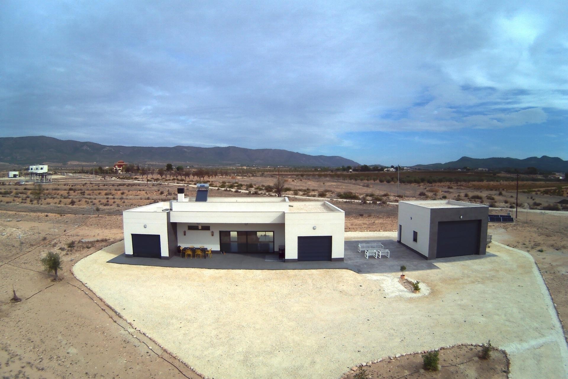 Neue Gebäude - Villa -
Pinoso - Camino Del Prado