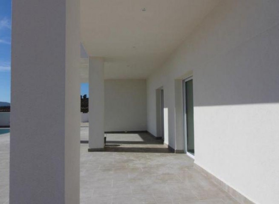 Neue Gebäude - Villa -
Pinoso - CENTRO
