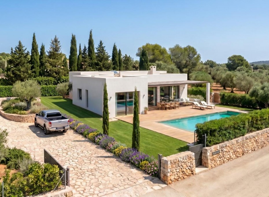 Neue Gebäude - Villa -
Pinoso