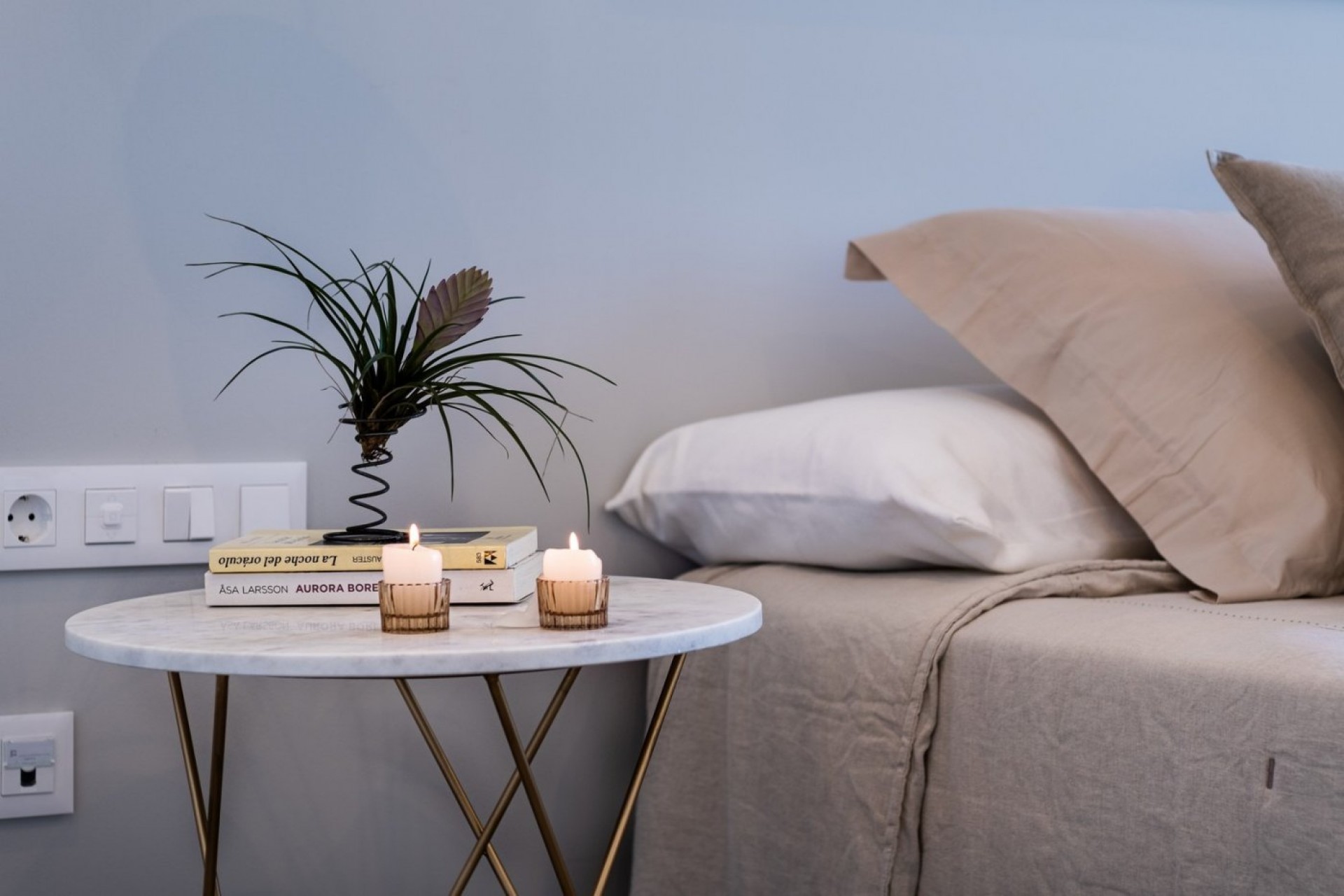 Neue Gebäude - Villa -
Polop