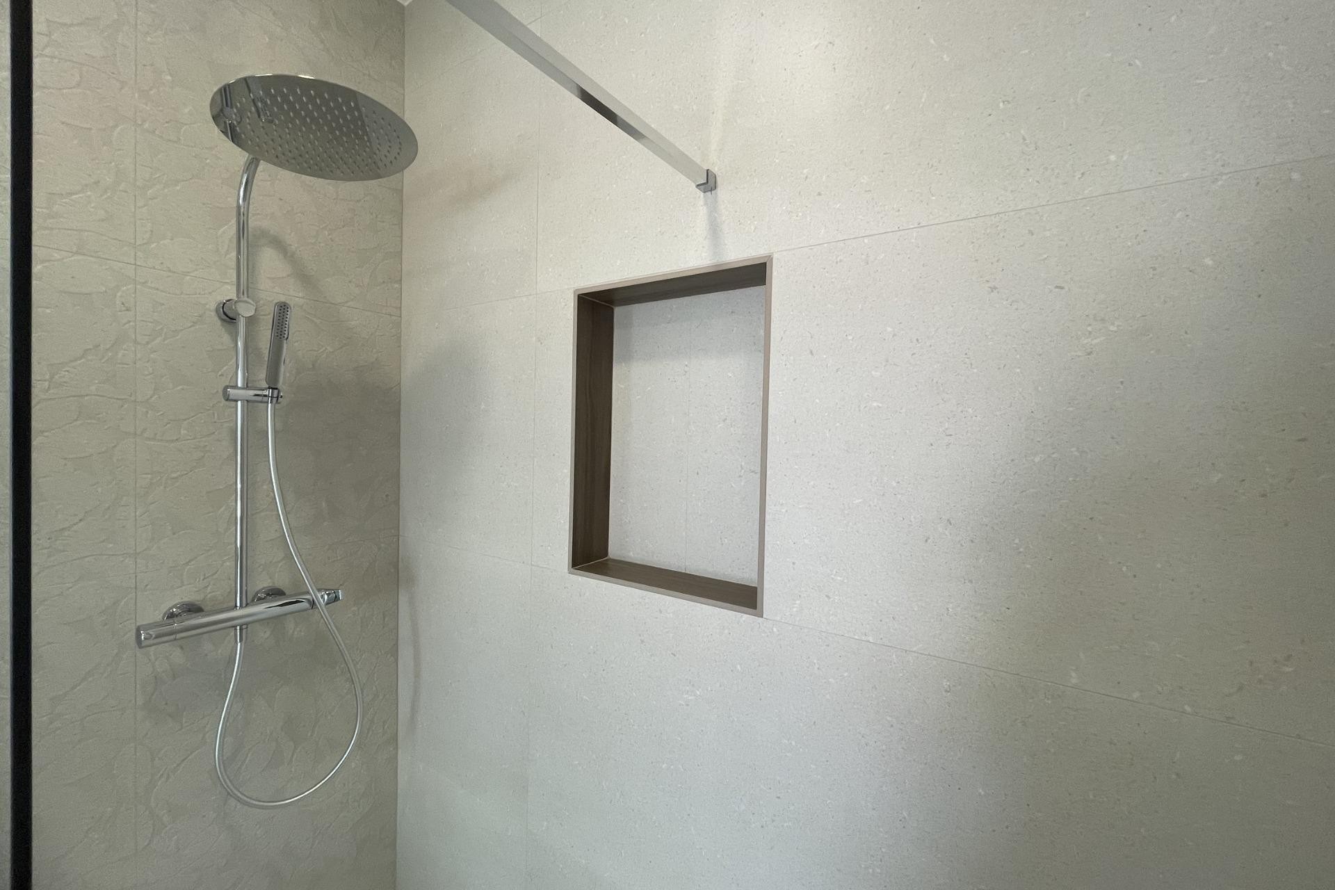 Neue Gebäude - Villa -
Rojales