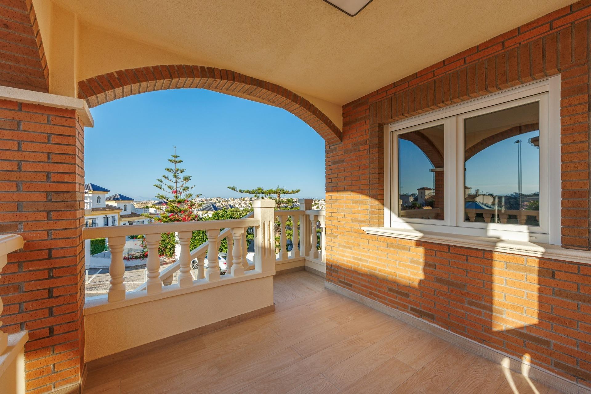 Neue Gebäude - Villa -
Rojales