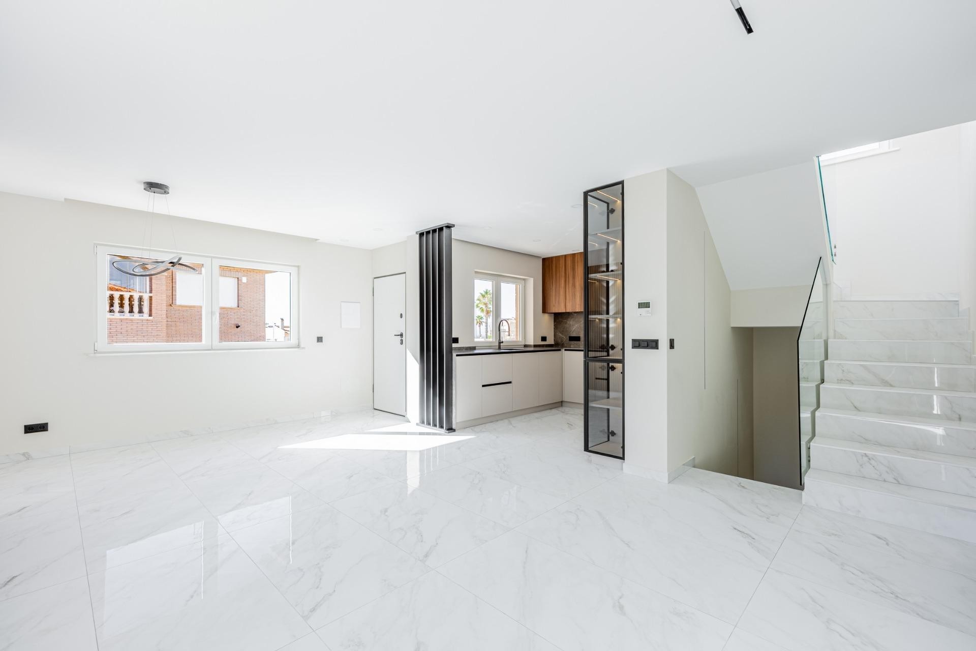 Neue Gebäude - Villa -
Rojales