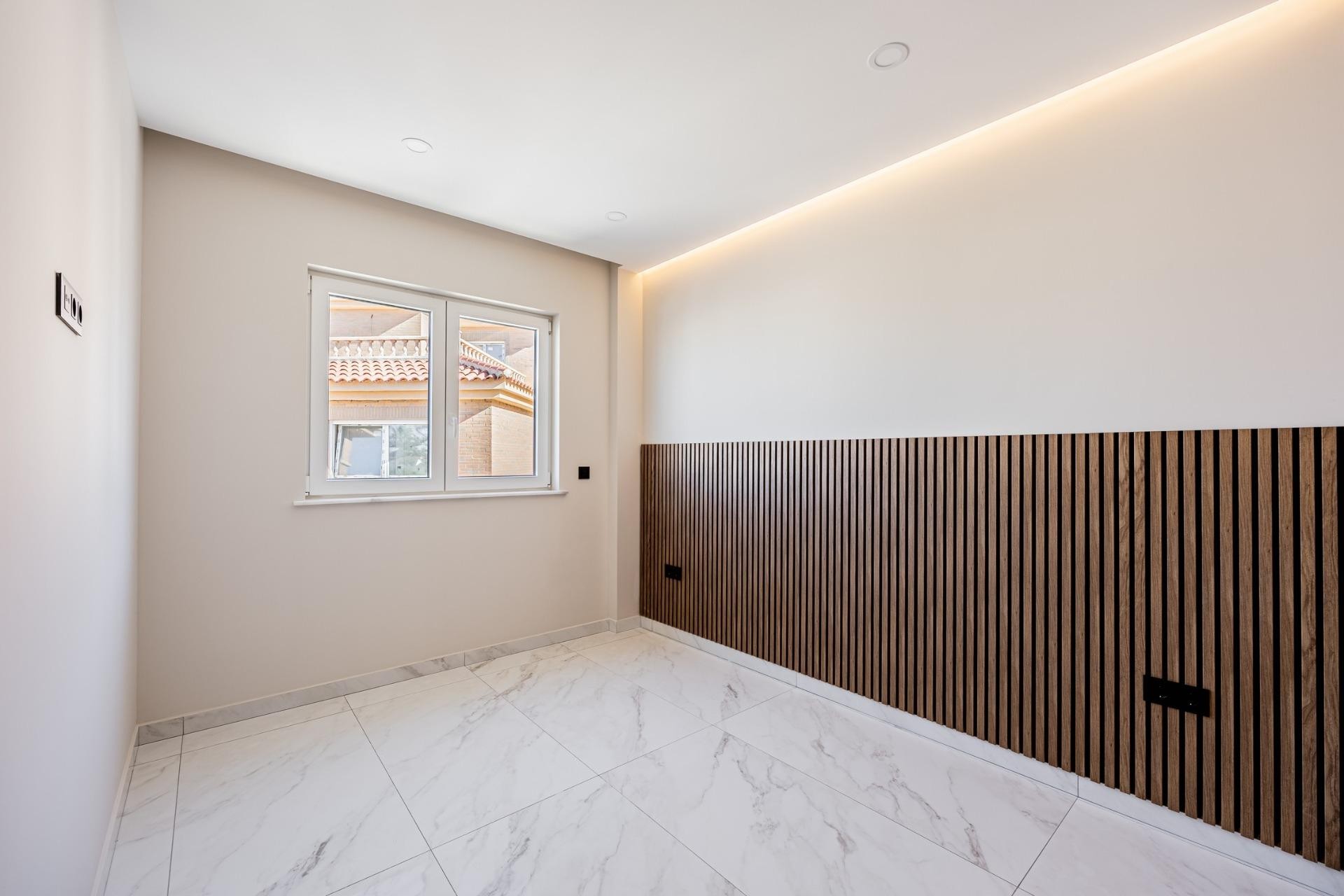 Neue Gebäude - Villa -
Rojales