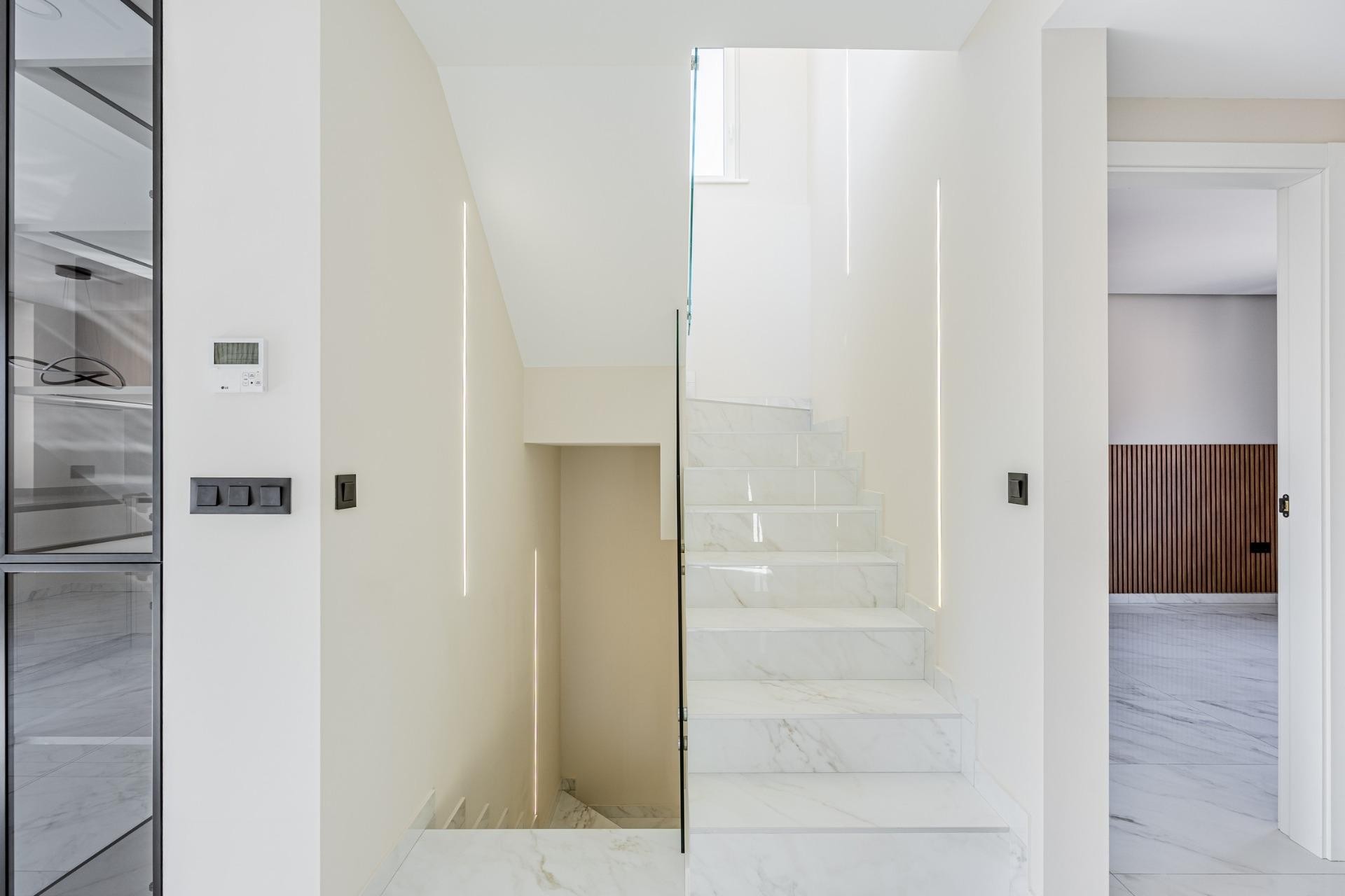 Neue Gebäude - Villa -
Rojales