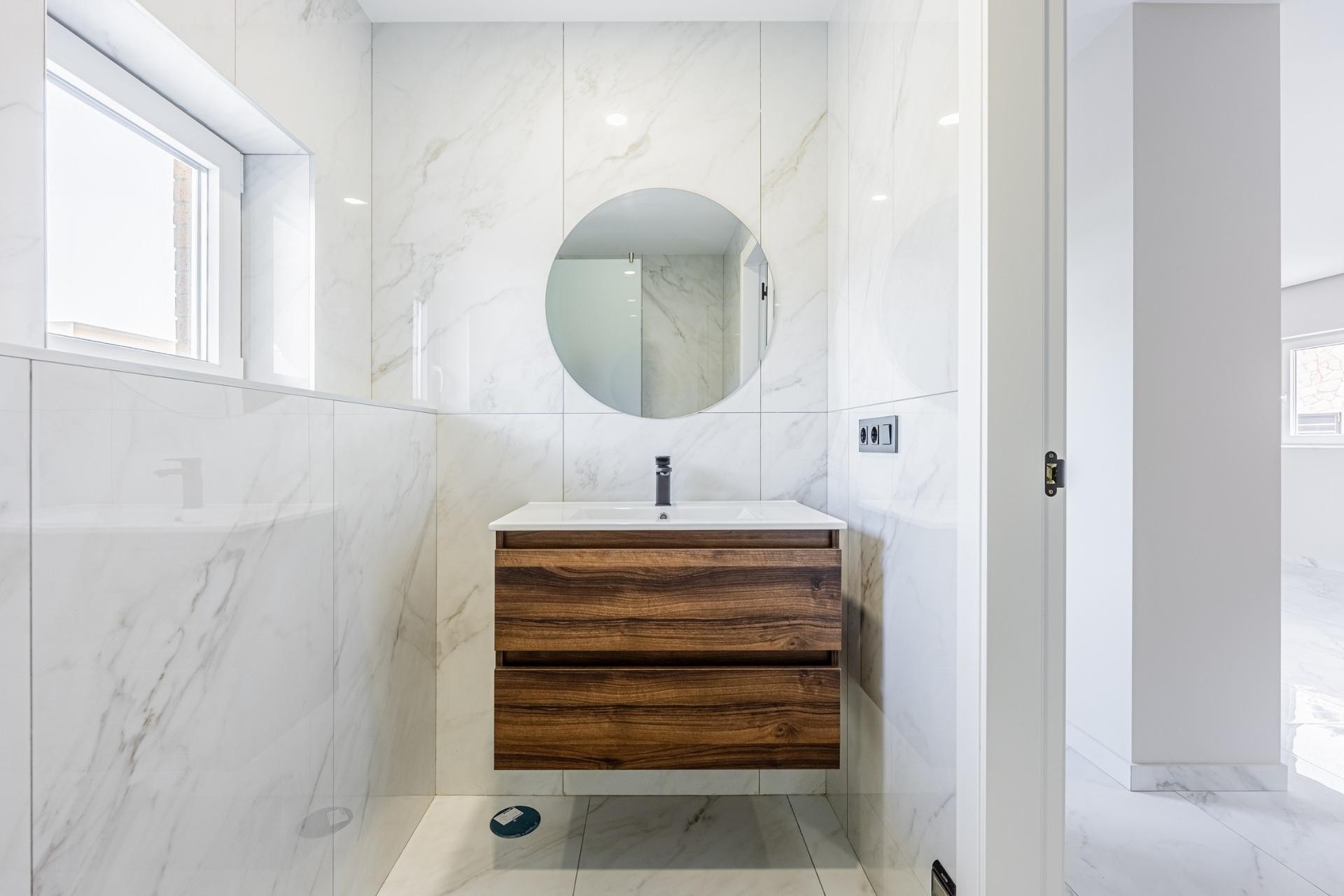 Neue Gebäude - Villa -
Rojales