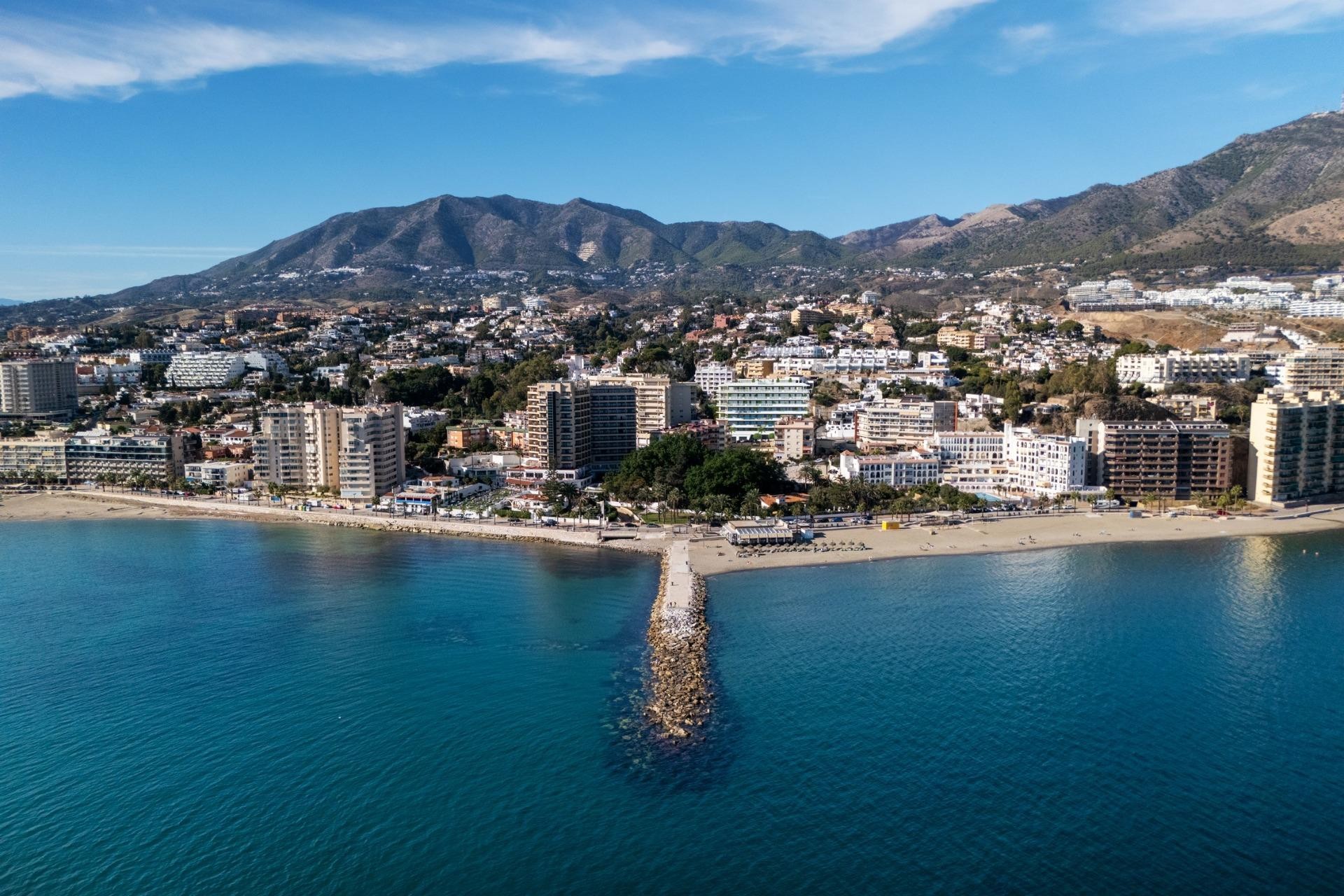 New Build - Apartment -
Fuengirola