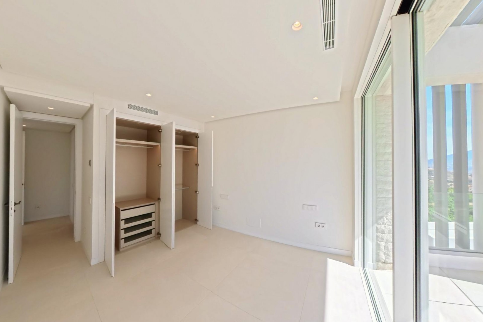 New Build - Apartment -
Ojén