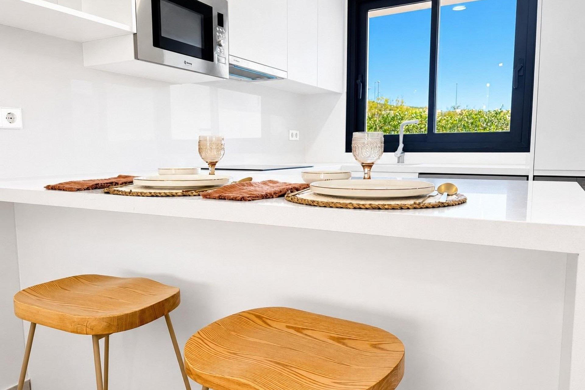 New Build - Semidetached -
BAÑOS Y MENDIGO