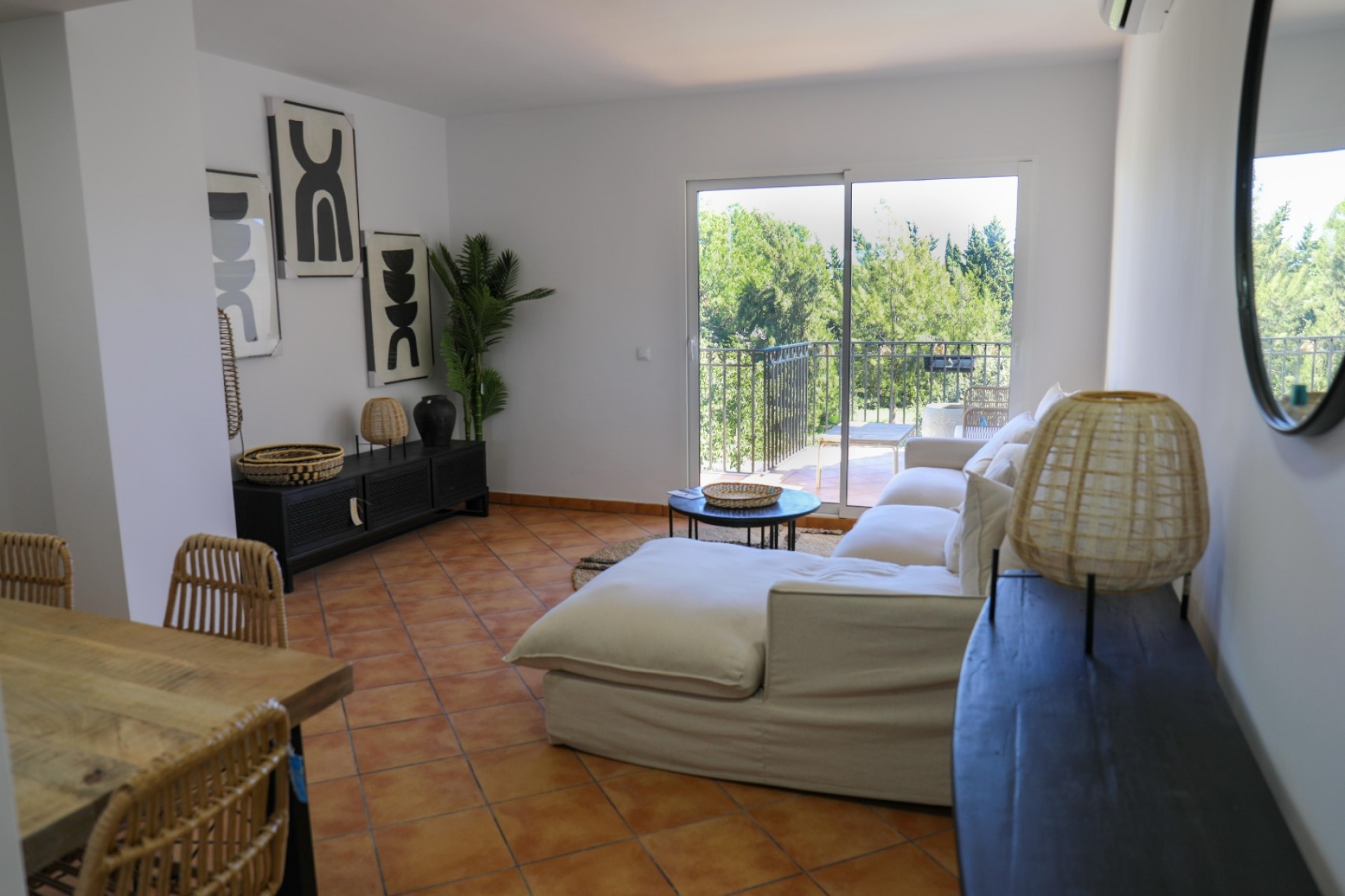 Nouvelle construction - Apartment -
Denia