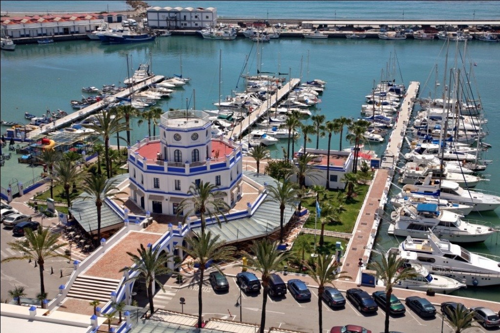 Nouvelle construction - Apartment -
Estepona - Arroyo enmedio