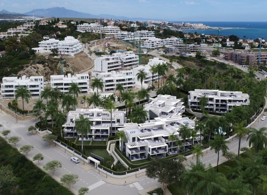Nouvelle construction - Apartment -
Estepona