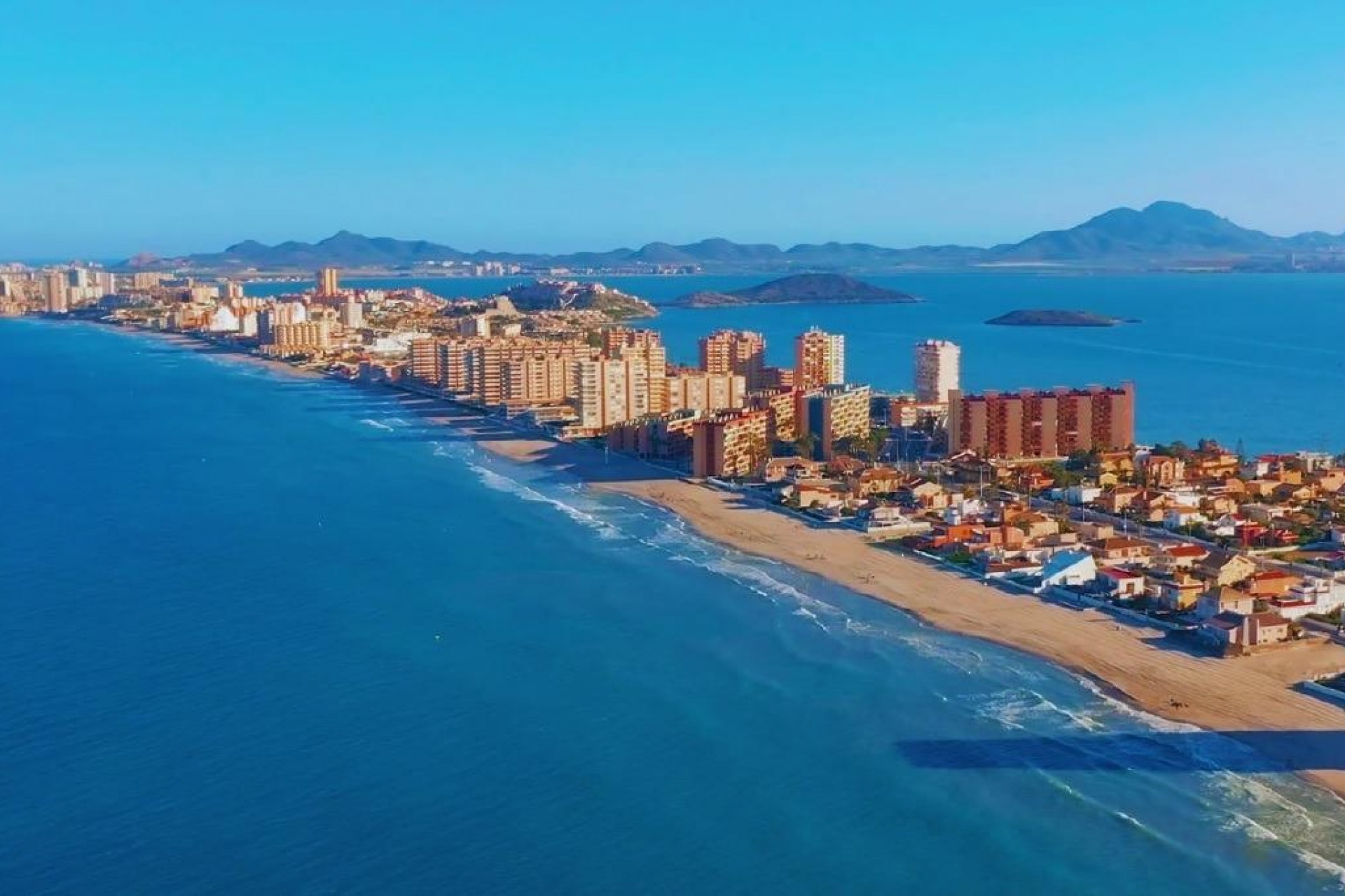 Nouvelle construction - Apartment -
La Manga del Mar Menor