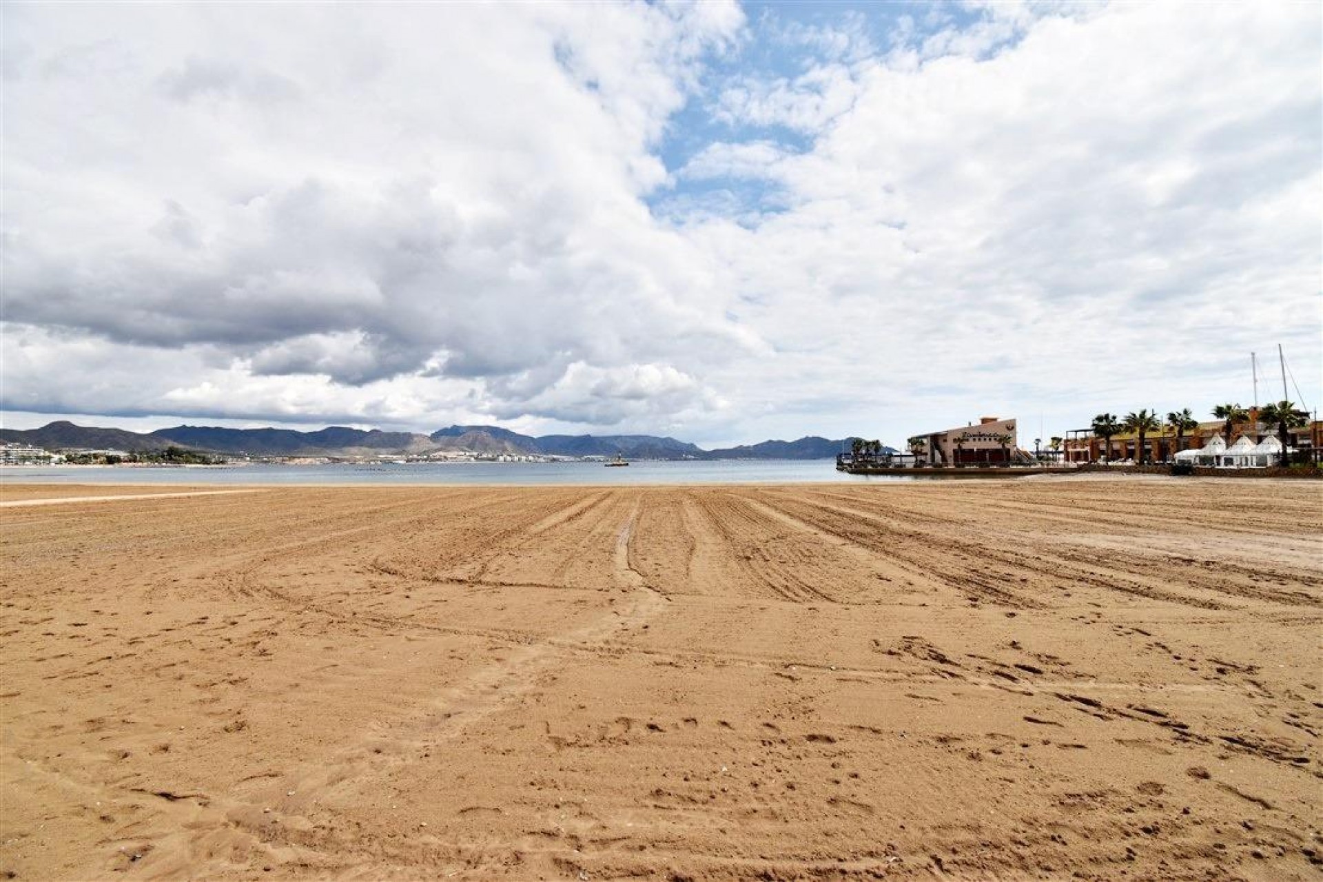 Nouvelle construction - Apartment -
Puerto de mazarron