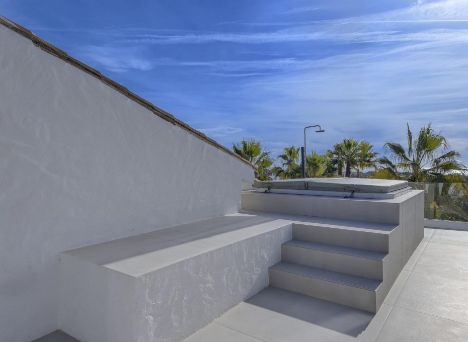 Nouvelle construction - Attique -
Estepona