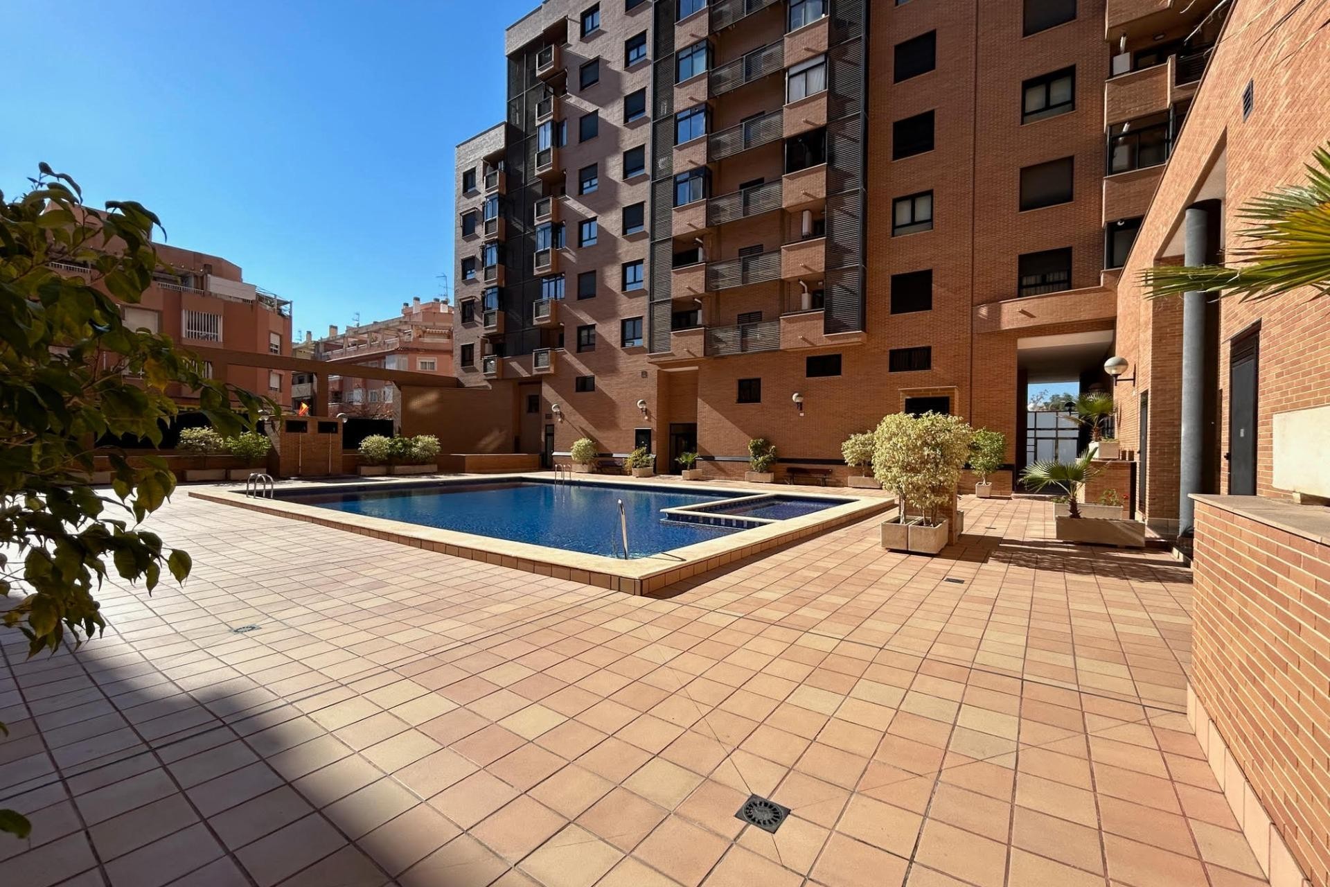 Nouvelle construction - Ground floor apartment -
Alicante