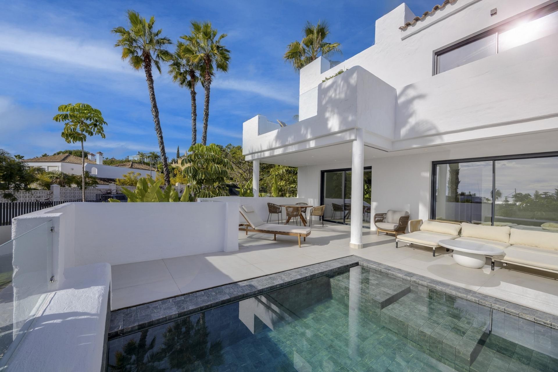 Nouvelle construction - Ground floor apartment -
Estepona