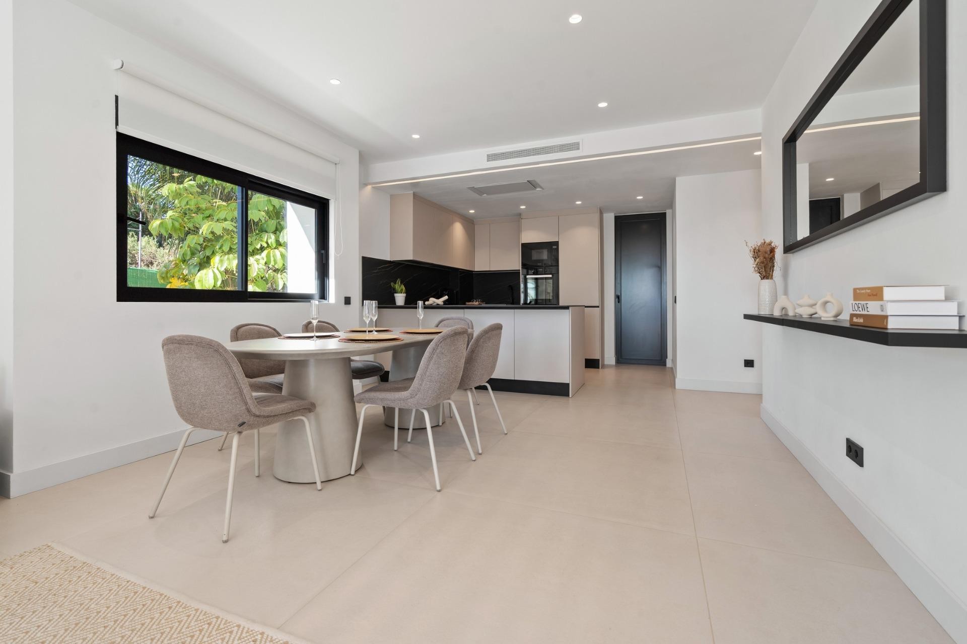 Nouvelle construction - Ground floor apartment -
Estepona
