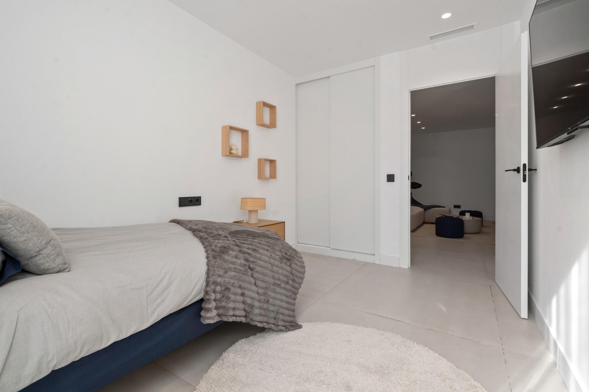 Nouvelle construction - Ground floor apartment -
Estepona