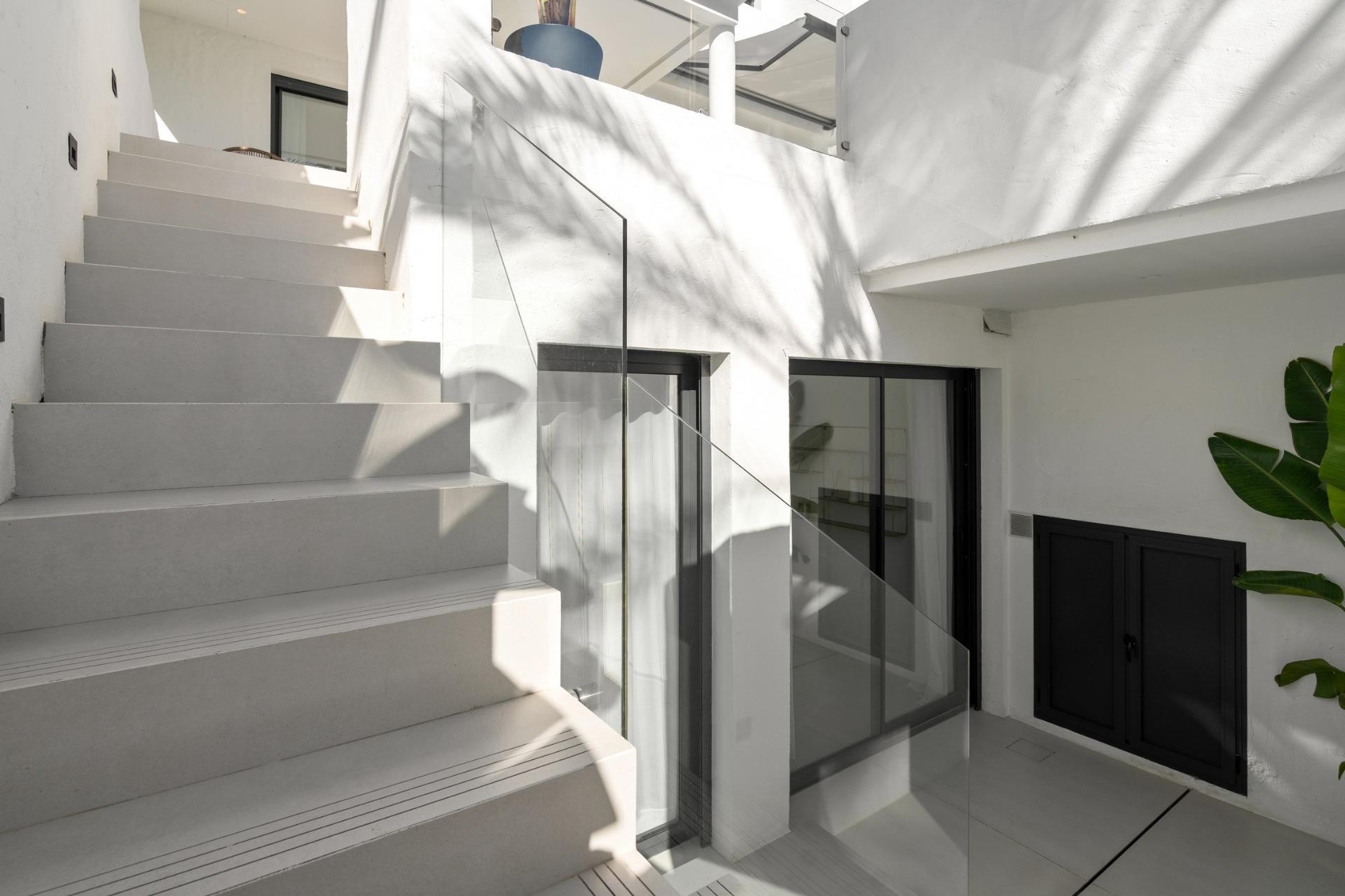 Nouvelle construction - Ground floor apartment -
Estepona