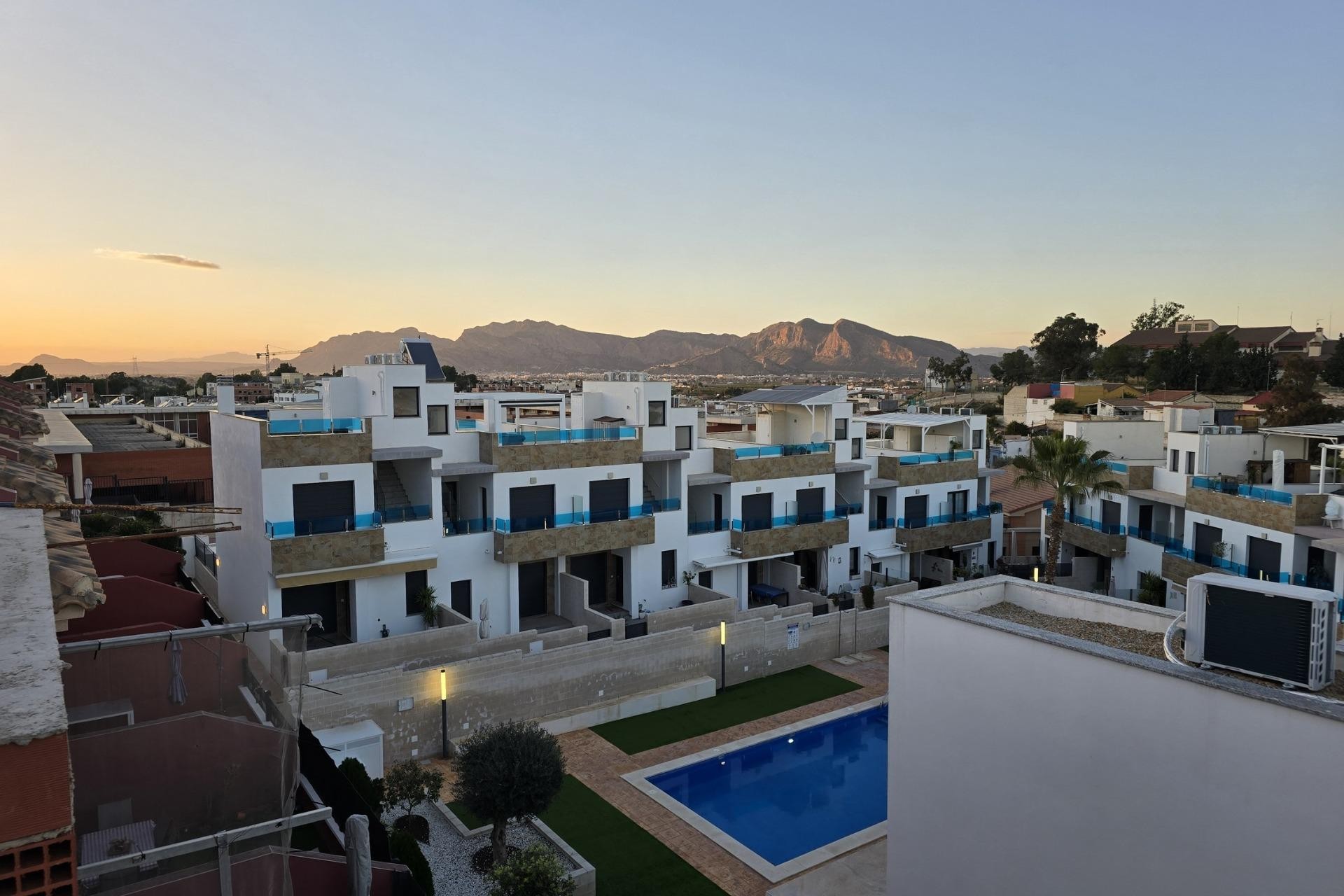 Nouvelle construction - Town house -
Bigastro