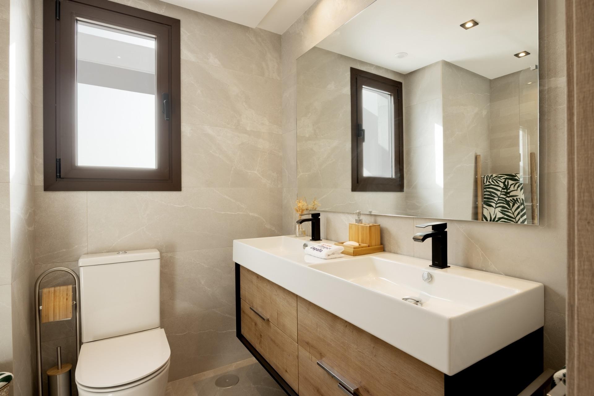 Nouvelle construction - Town house -
Istán - Cerros De Los Lagos