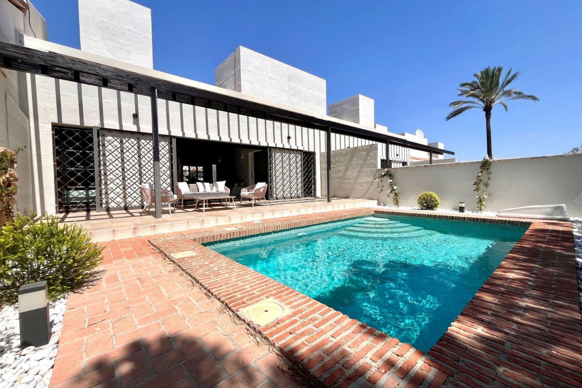 Nouvelle construction - Town house -
Sucina