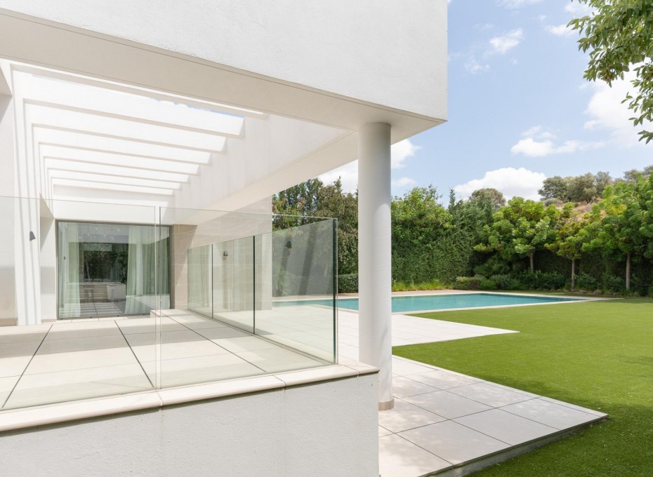 Nouvelle construction - Villa -
Estepona