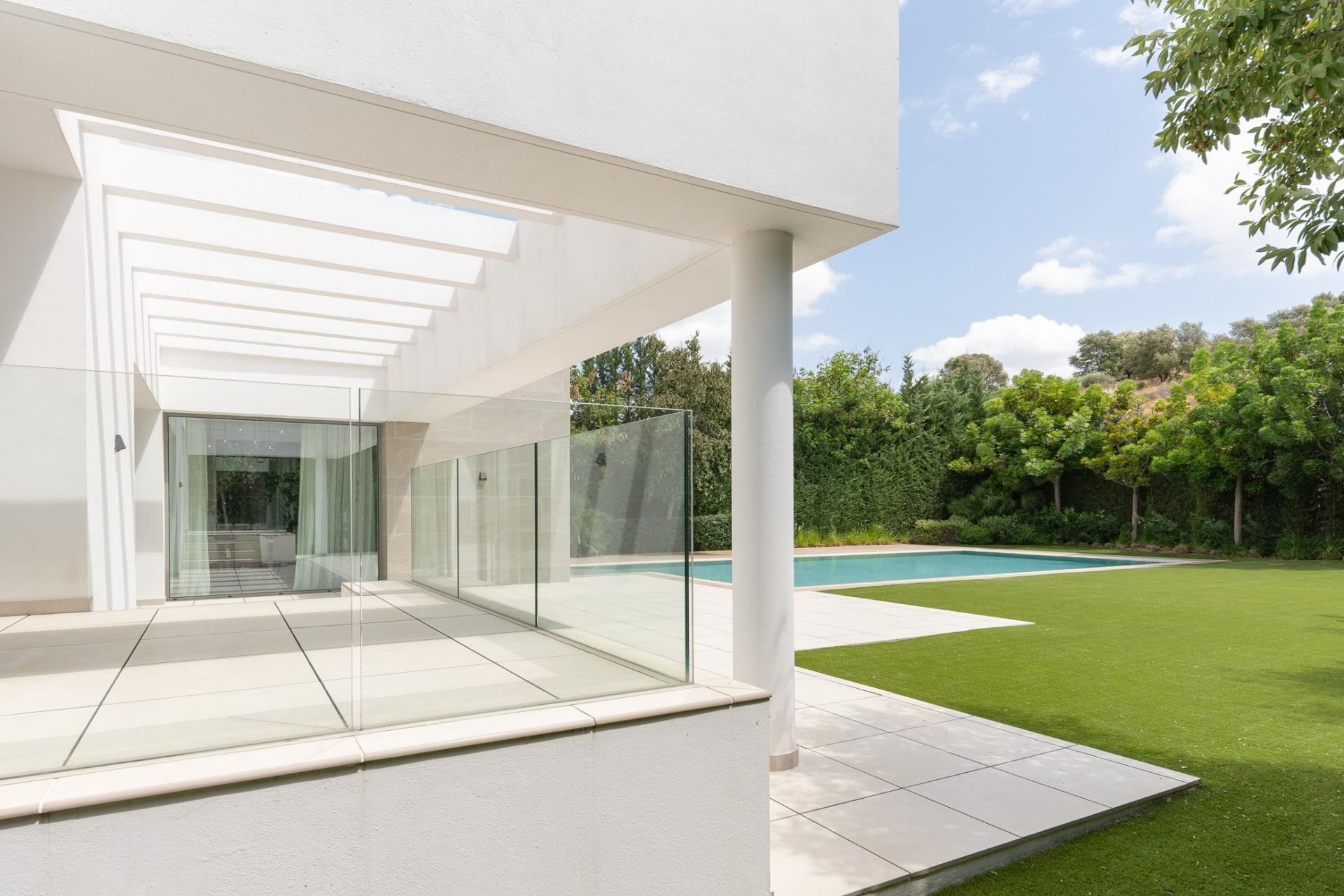 Nouvelle construction - Villa -
Estepona