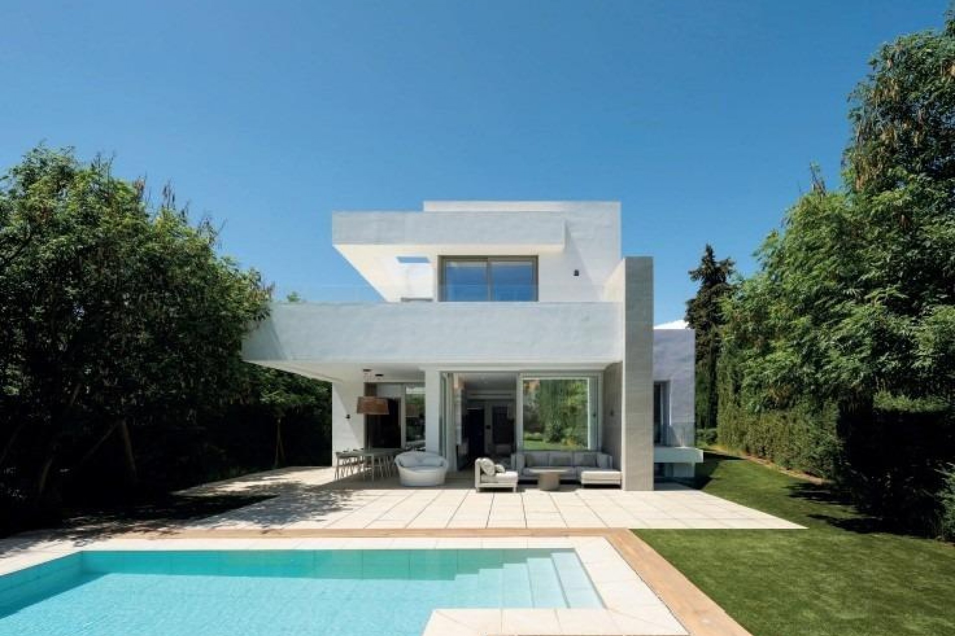 Nouvelle construction - Villa -
Estepona