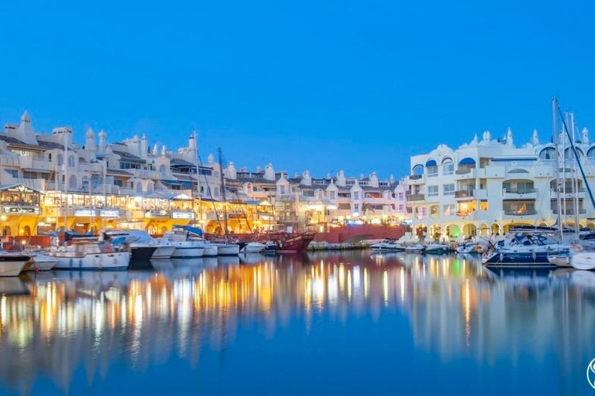 Nueva construcción  - Ground floor apartment -
Benalmádena