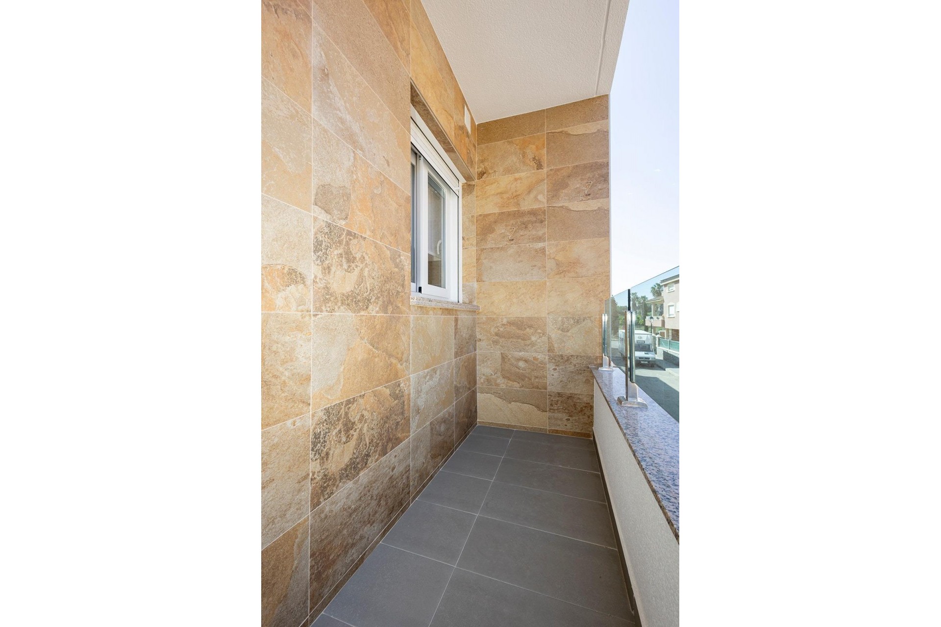 Nueva construcción  - Piso -
Jacarilla - pueblo