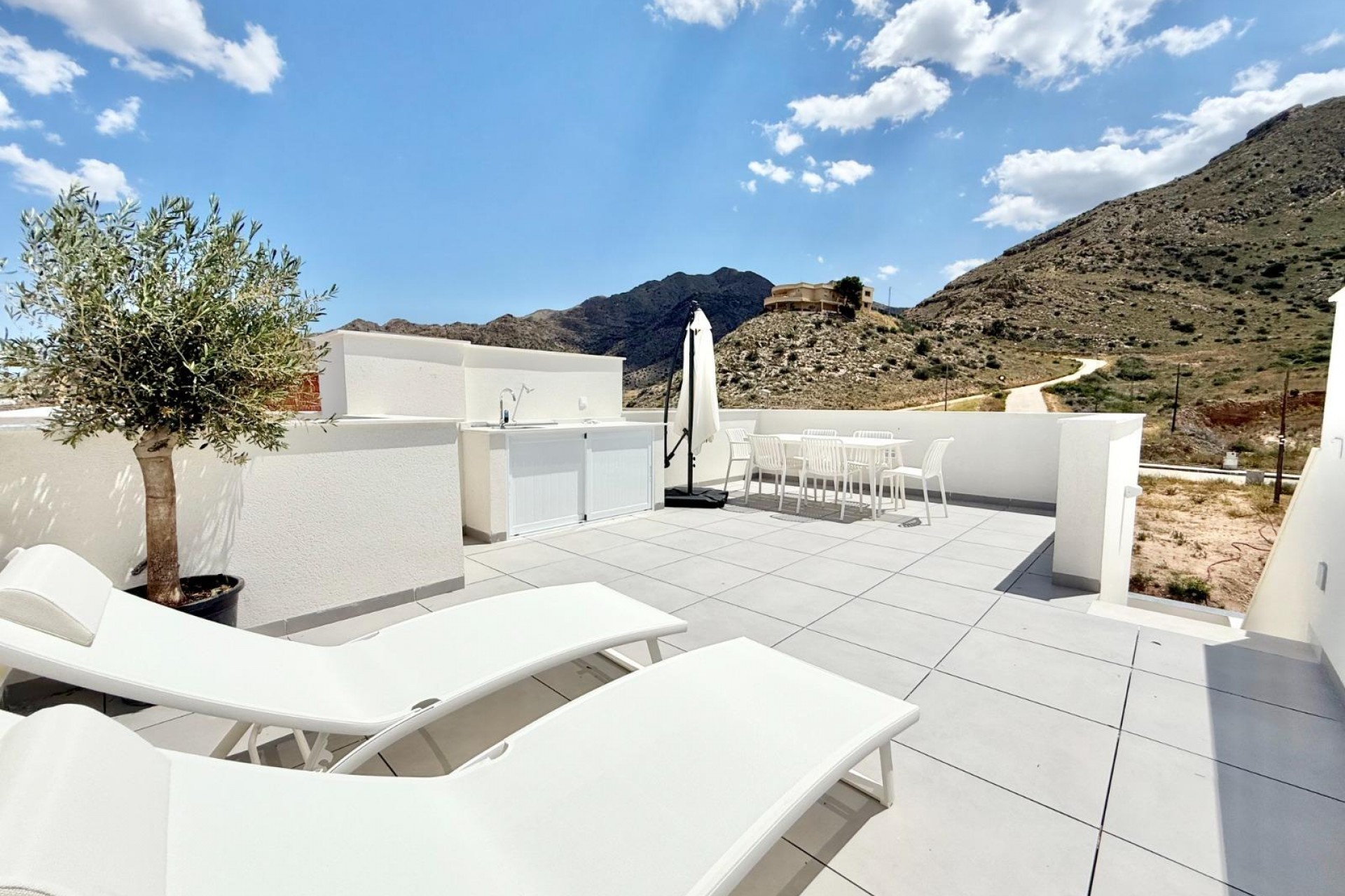 Nueva construcción  - Town house -
Cox