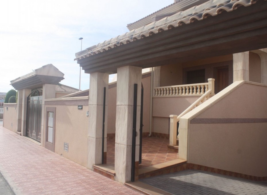 Nueva construcción  - Town house -
Torrevieja