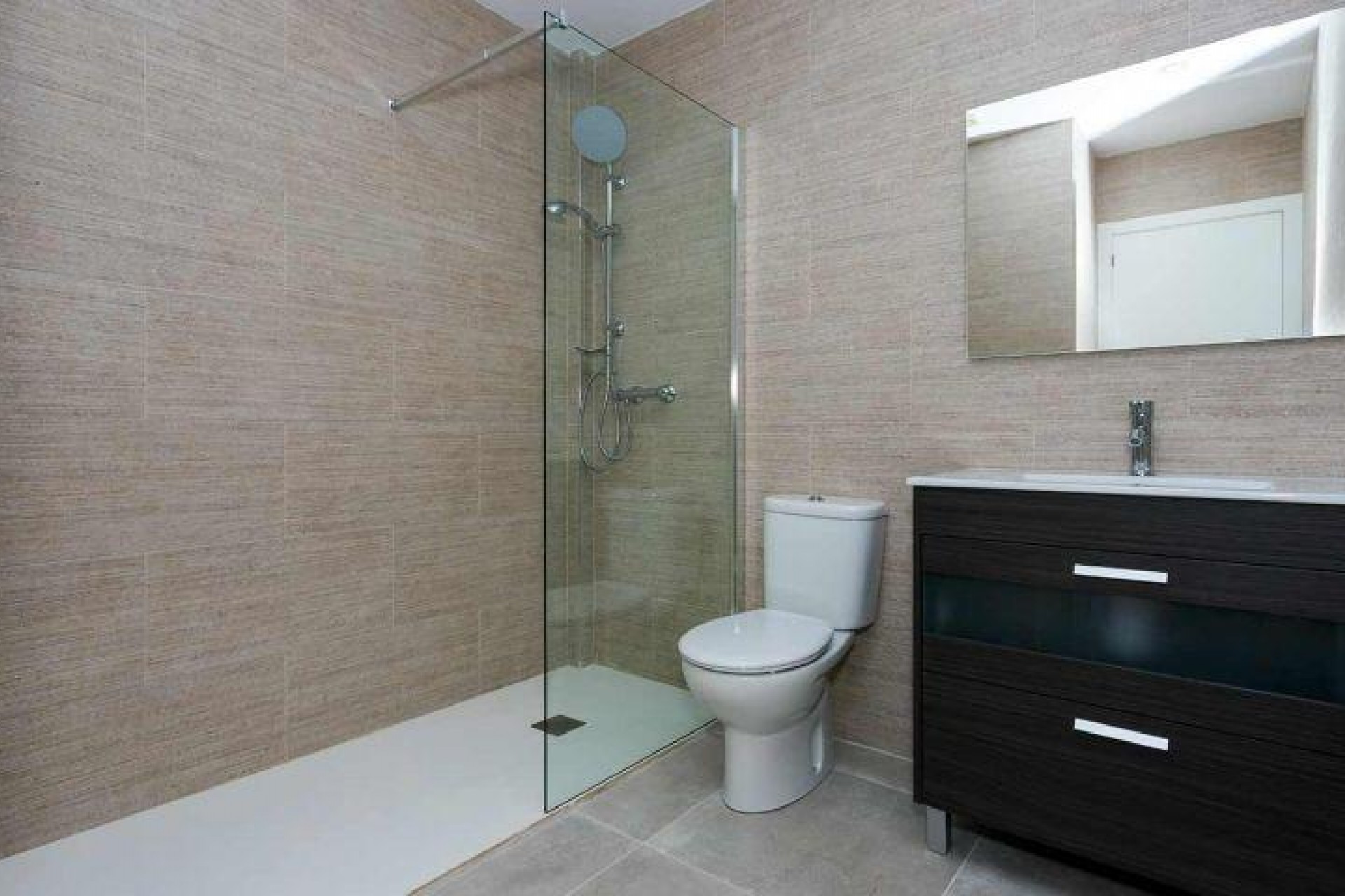 Nueva construcción  - Villa -
Daya Nueva - CENTRO